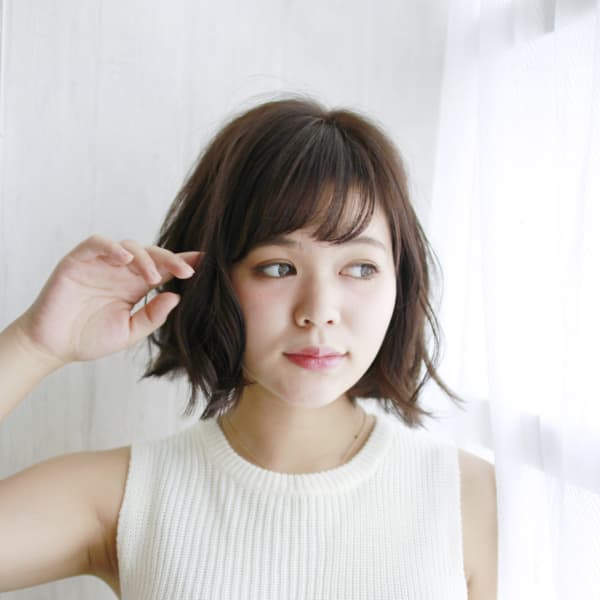 20代・30代・40代 ワンランク上のダークボブ