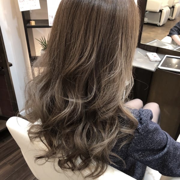 外国人風カラー|FORMA