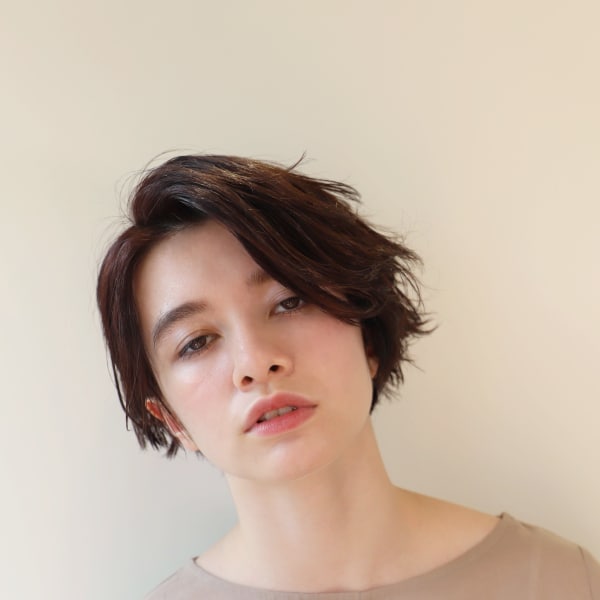 ボルドーはねショート