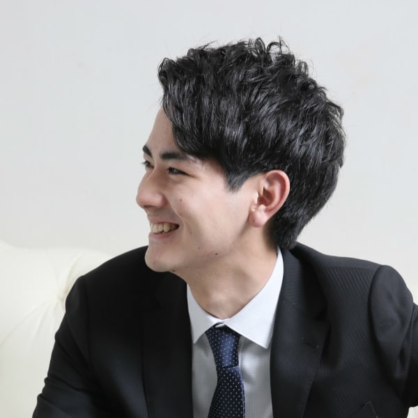 誠実印象★ビジネスセミウェットパーマスタイル