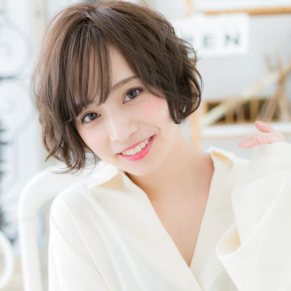 くせ毛風カール♪小顔前下がりボブ