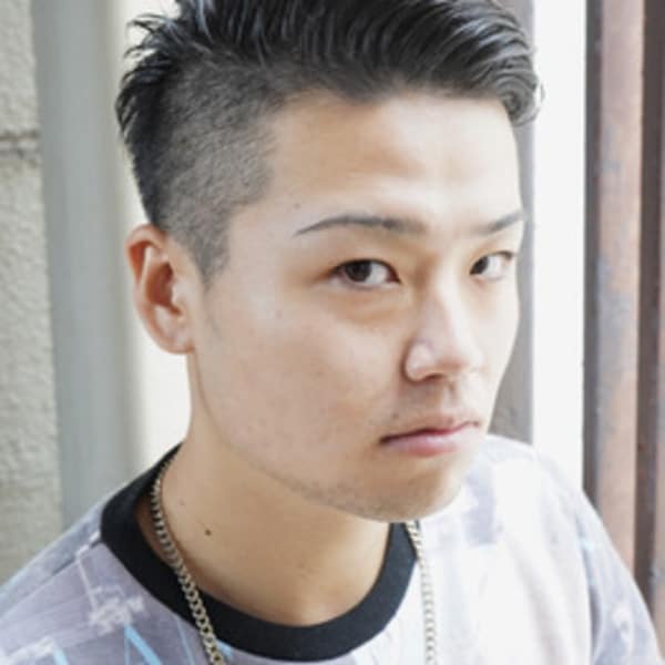 サイドパートスパイキーフェード