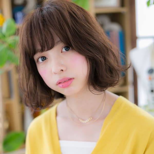 斜めバング♪くせ毛風ガーリーボブ