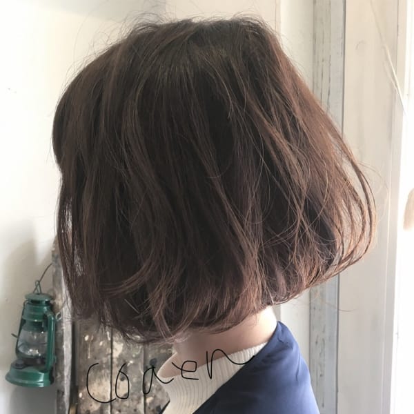 黒髪 刈り上げ前下がりショート Coaen コーエン のヘアスタイル 美容院 美容室を予約するなら楽天ビューティ