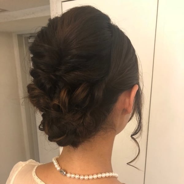 お呼ばれ編み込みアレンジ