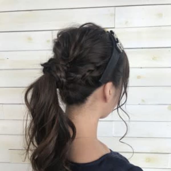 編み込みローポニー