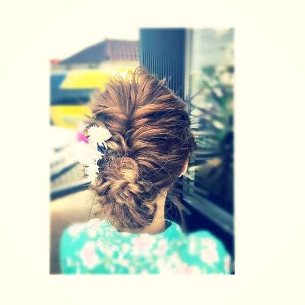 編みこみヘアアレンジ