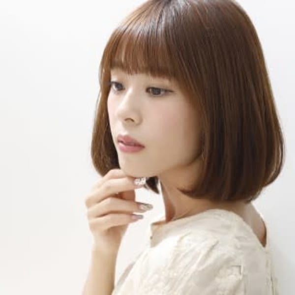 つやつやボブで内巻きワンカール