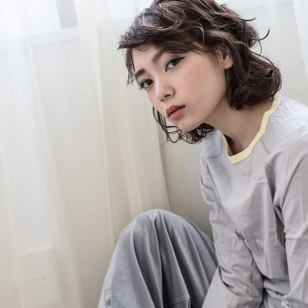 【LOUIMADNA IDE】ふんわりパーマ ピンアレンジ