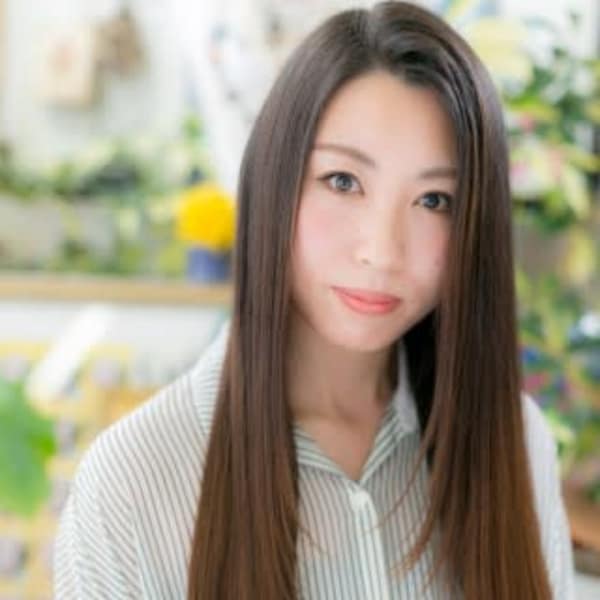 グラデーションカラー小顔ロング