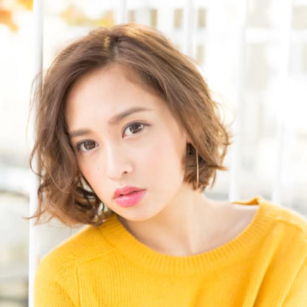【外国人風カラー】大人 かわいいくせ毛風ボブ