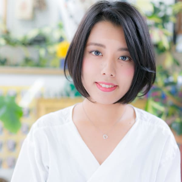 大人かわいい…ナチュラルショートボブ