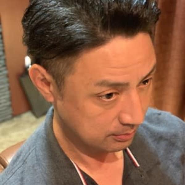 ビジ髮 手ぐしでバック