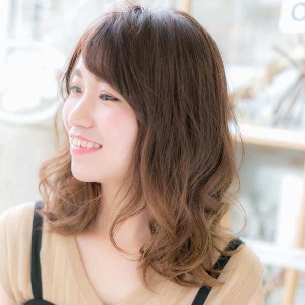 外国人風★トレンドミディアム ふんわりロング