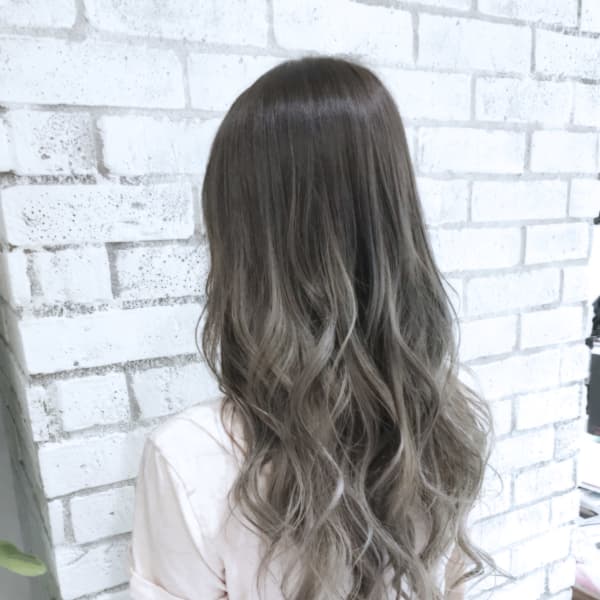 【filoby Feria渋谷】シルバーグレージュ☆渡邉悟