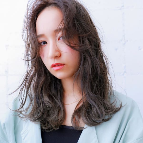 ニュアンスセミロング☆|Battery hair&make 塚本店