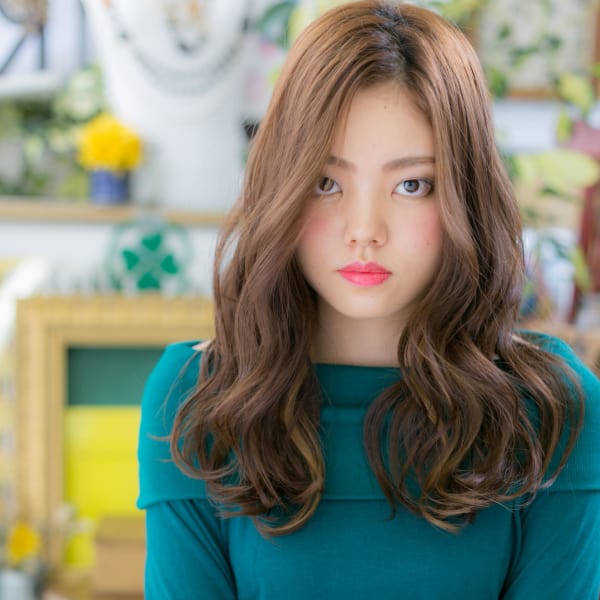 センターパート★こなれ感グラマラスカール ボリュームカール