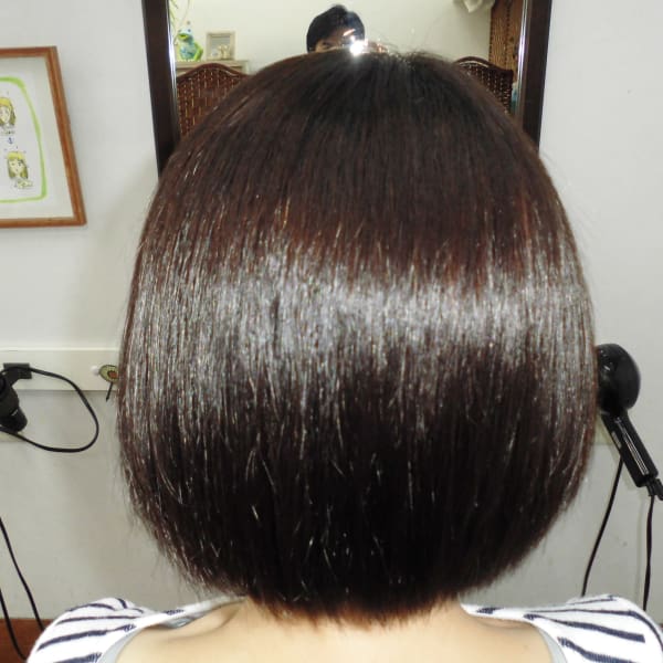 【オススメ順】40代/縮毛矯正/ショートの髪型・ヘアスタイル 楽天ビューティ