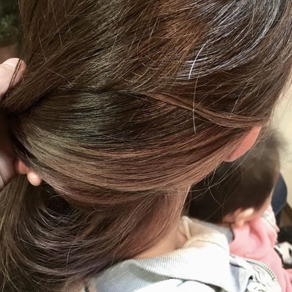 個性を出して派手さはおさえて☆透明感系インナーカラー☆|hair studio YOU