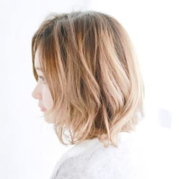 外はねバルーンのミックスボブ