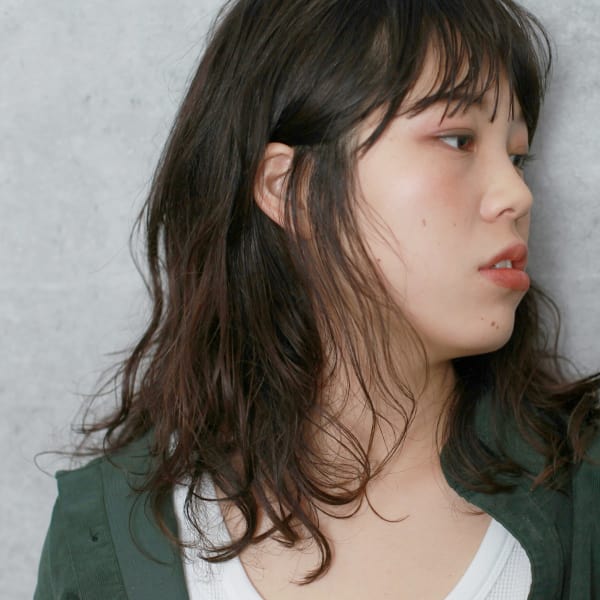 結んでもオシャレなラフパーマ