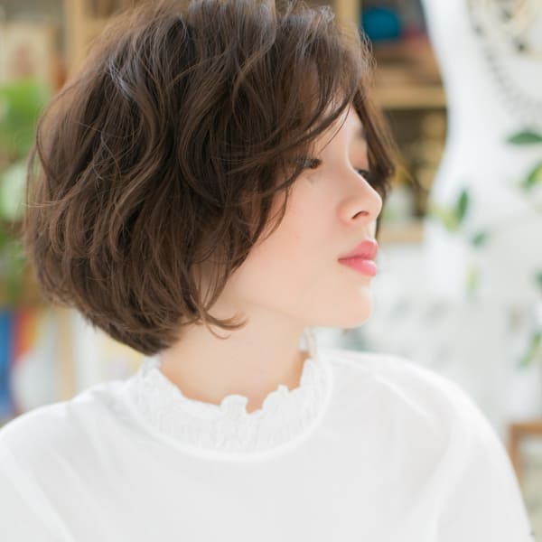 センターパート…外国人風ラフエアリーボブ ふんわりボブ