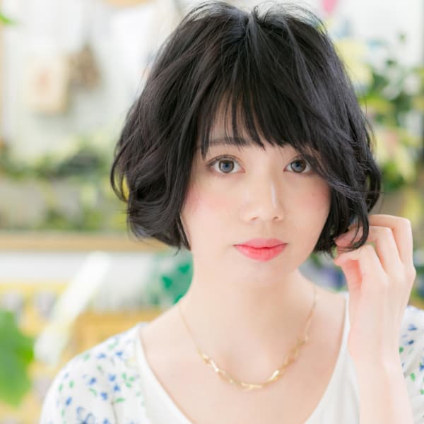 黒髪*ダークトーンのくせ毛風ふんわりパーマ ふんわりボブ