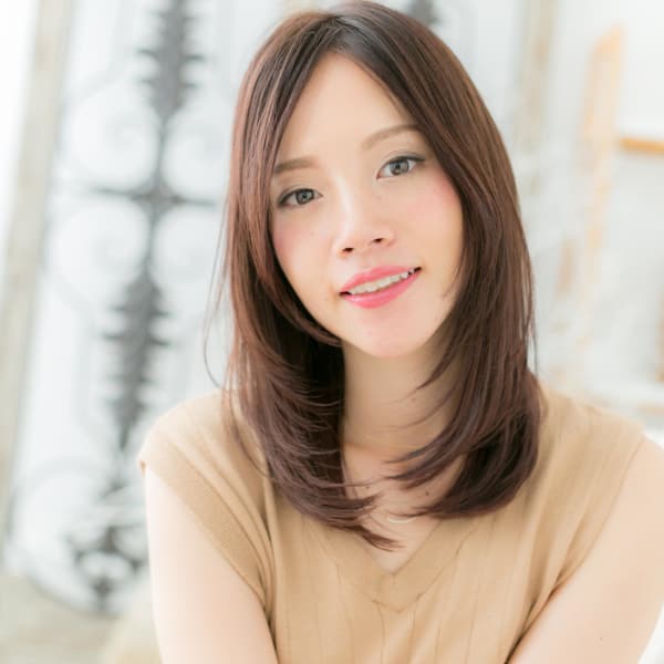 センターパート…小顔ハンサムセミディ エレガントロング
