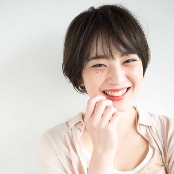30代40代女性に人気!前髪あり大人ショートヘア
