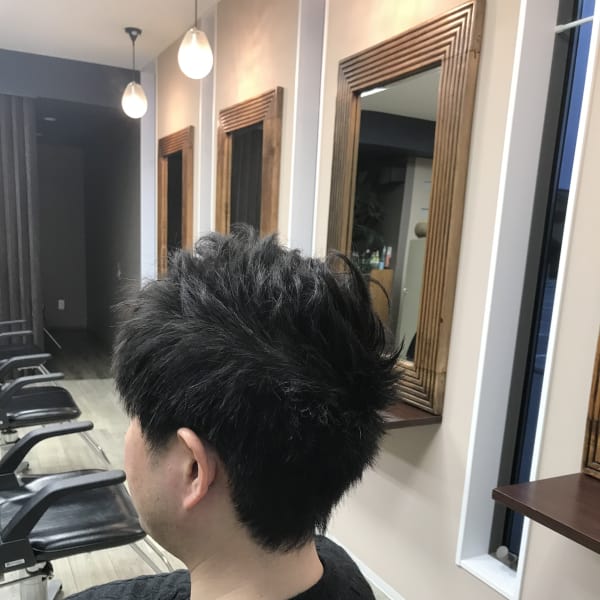 大人世代のトップ遊ぶ　さわやかに仕上げて清潔感抜群スタイル