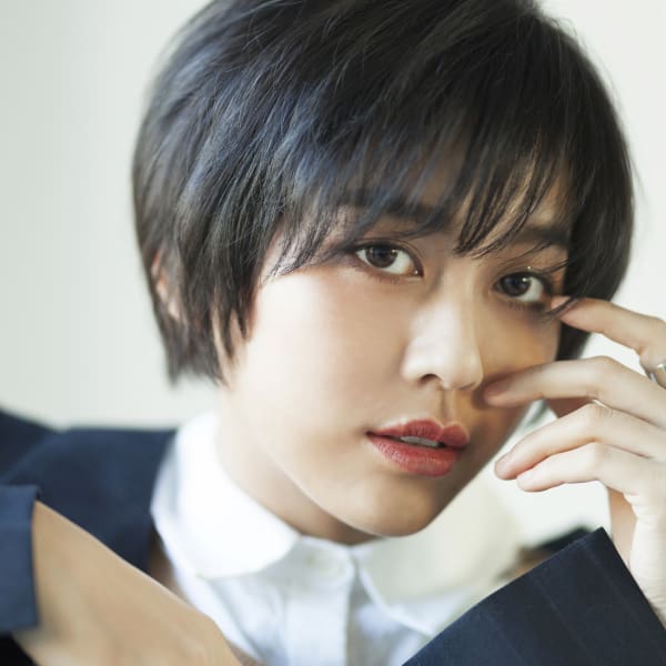 ぜいたく黒髪 ショート レイヤー 最高のヘアスタイルのアイデア