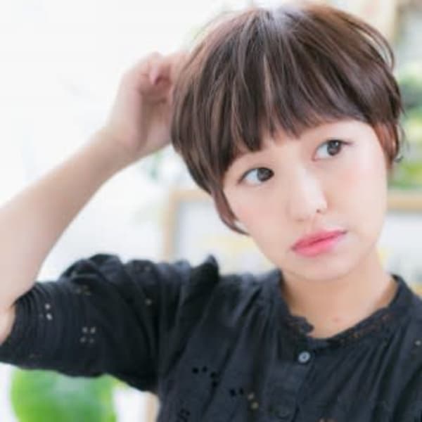 小顔マッシュで大人かわいいstyle　ガーリーショート