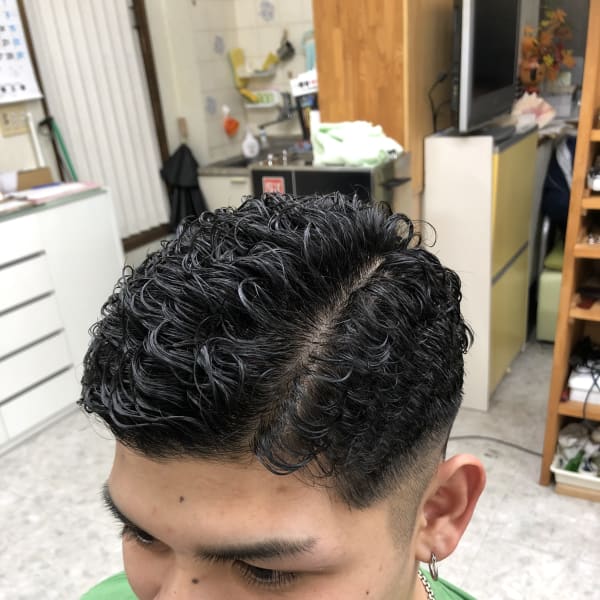 フェードパーマ