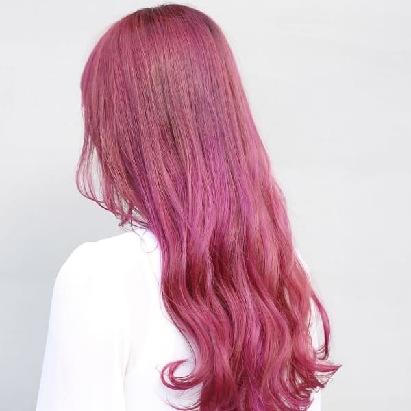 ベリーピンク　ニュアンス巻き　ロング　大須