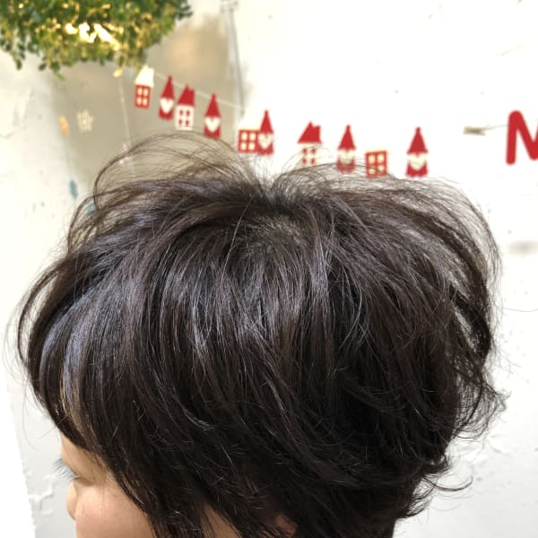 浮遊感ショートボブ