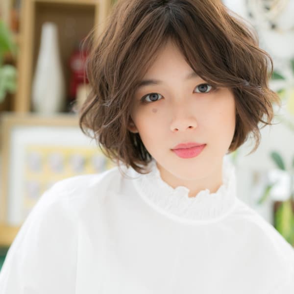 センターパート…外国人風ラフエアリーボブ エアリーボブ