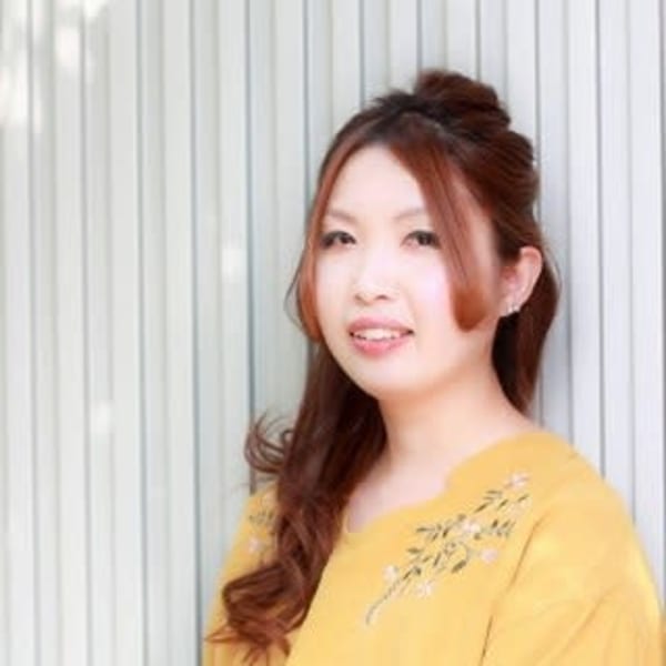 EARTH coiffure beaut? つくば学園店【アース コアフュールボーテ ツクバガクエンテン】のスタッフ紹介。上田 江美子