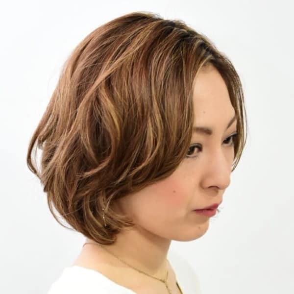 ショートボブ(ハイライト)