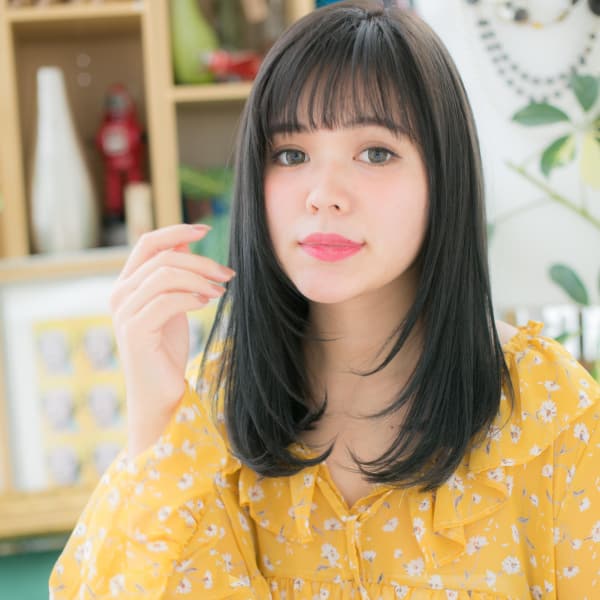 黒髪が大人かわいい…愛されワンカール フェミニンストレート