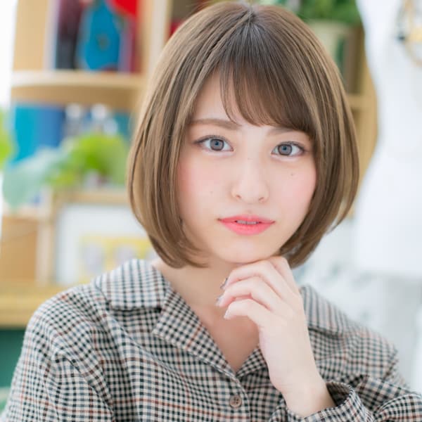 ナチュラル可愛い♪小顔サラツヤ前下がりボブ キュートボブ