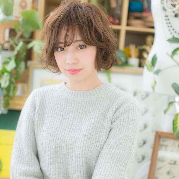 大人かわいい♪Aラインゆるふわ小顔ボブ　ボリュームカール