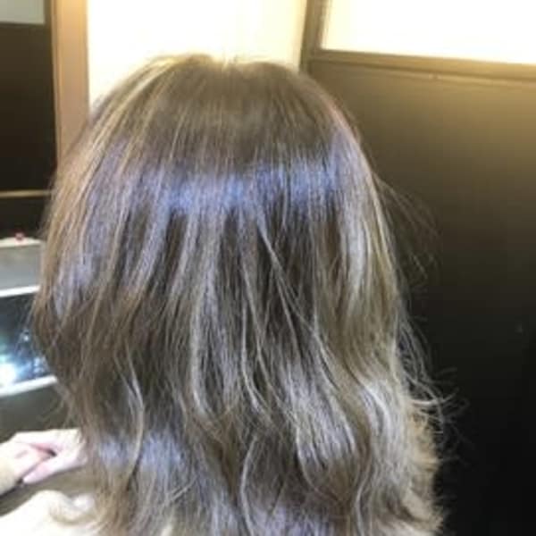 ハイライトベージュ【髪質改善カラーエステ】|JEWELucina