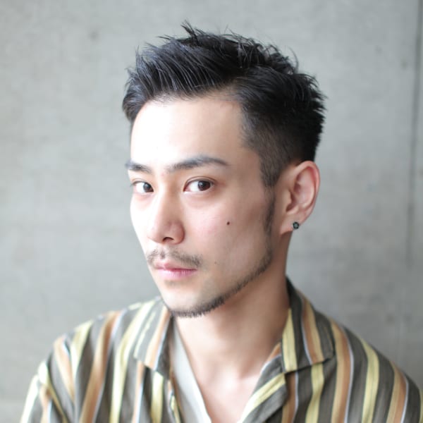 メンズのオススメ順 パーマ モヒカン ミディアムの髪型 ヘアスタイル 楽天ビューティ メンズのオススメ順 パーマ モヒカン ミディアムの髪型 ヘアスタイル 楽天ビューティ