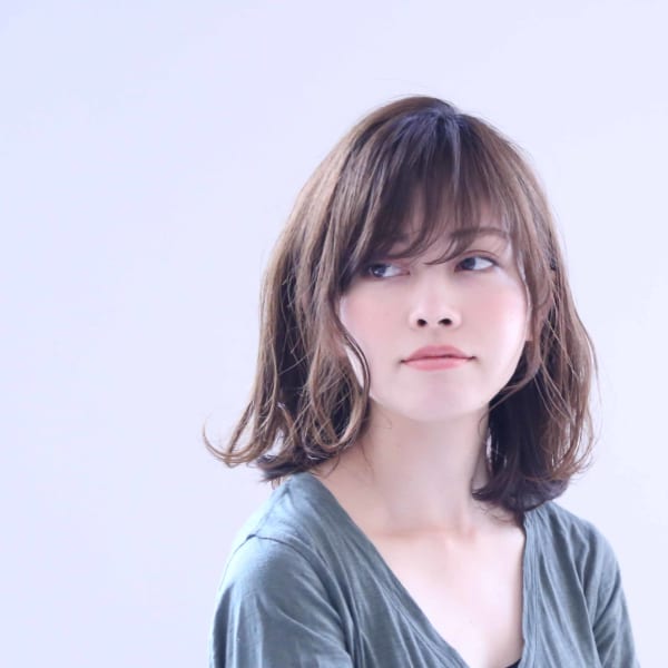 【FACE。伊勢原】大人ミディアムスタイル