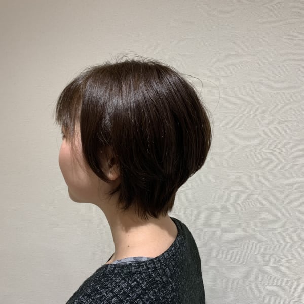 ショートボブ