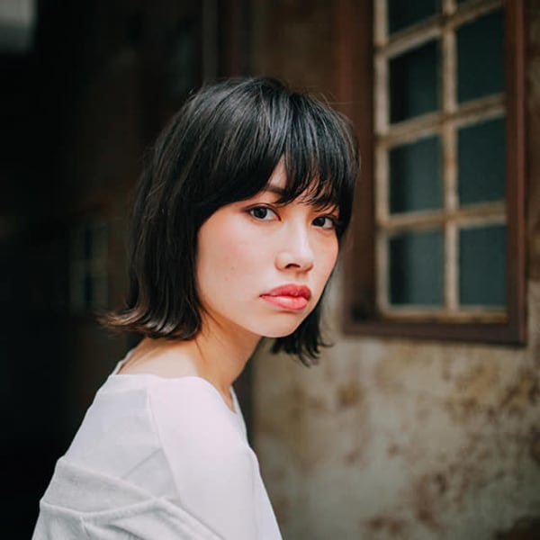 大人っぽ切りっぱなしボブ