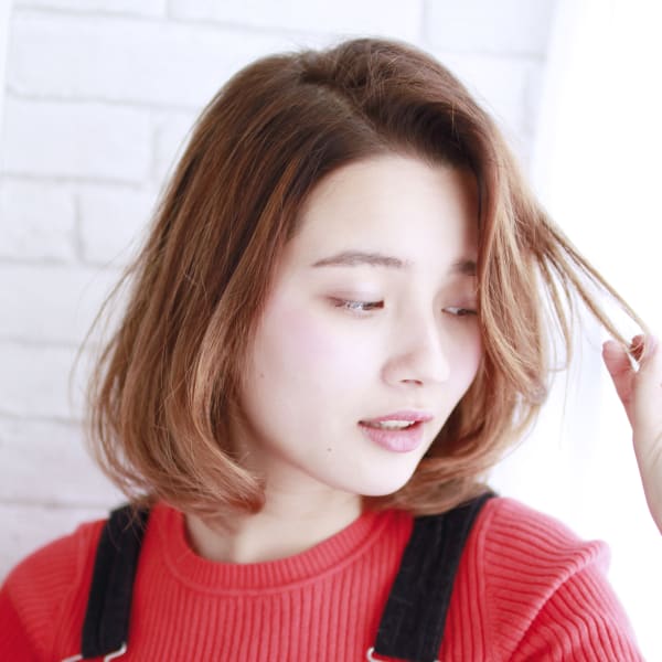 重めボブスタイル
