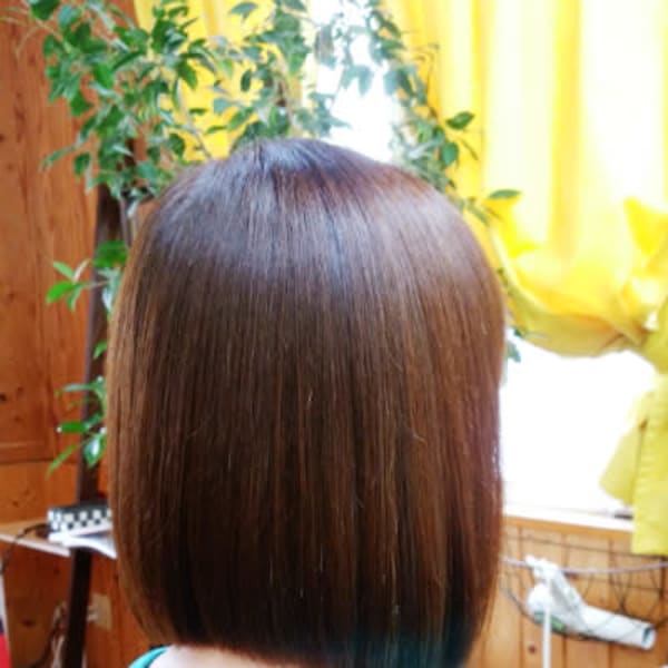 上品な前下がりボブ|kenie