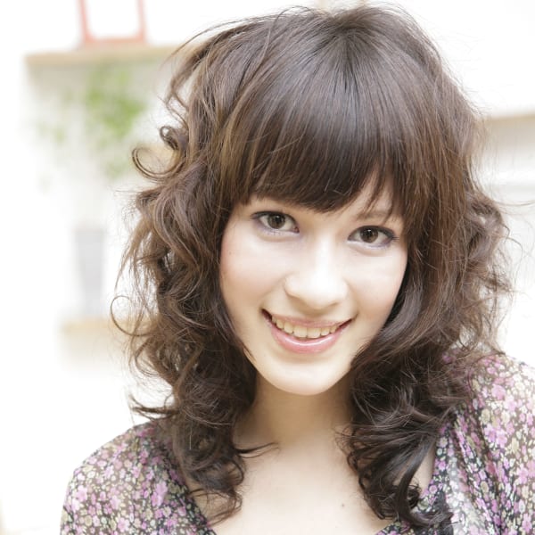 黒髪パーマスタイル|HAIR CREAR