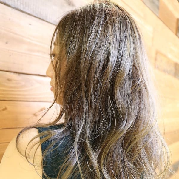 赤みゼロ☆外国人風　イルミナ　ブルーアッシュ　プラーチェ相模